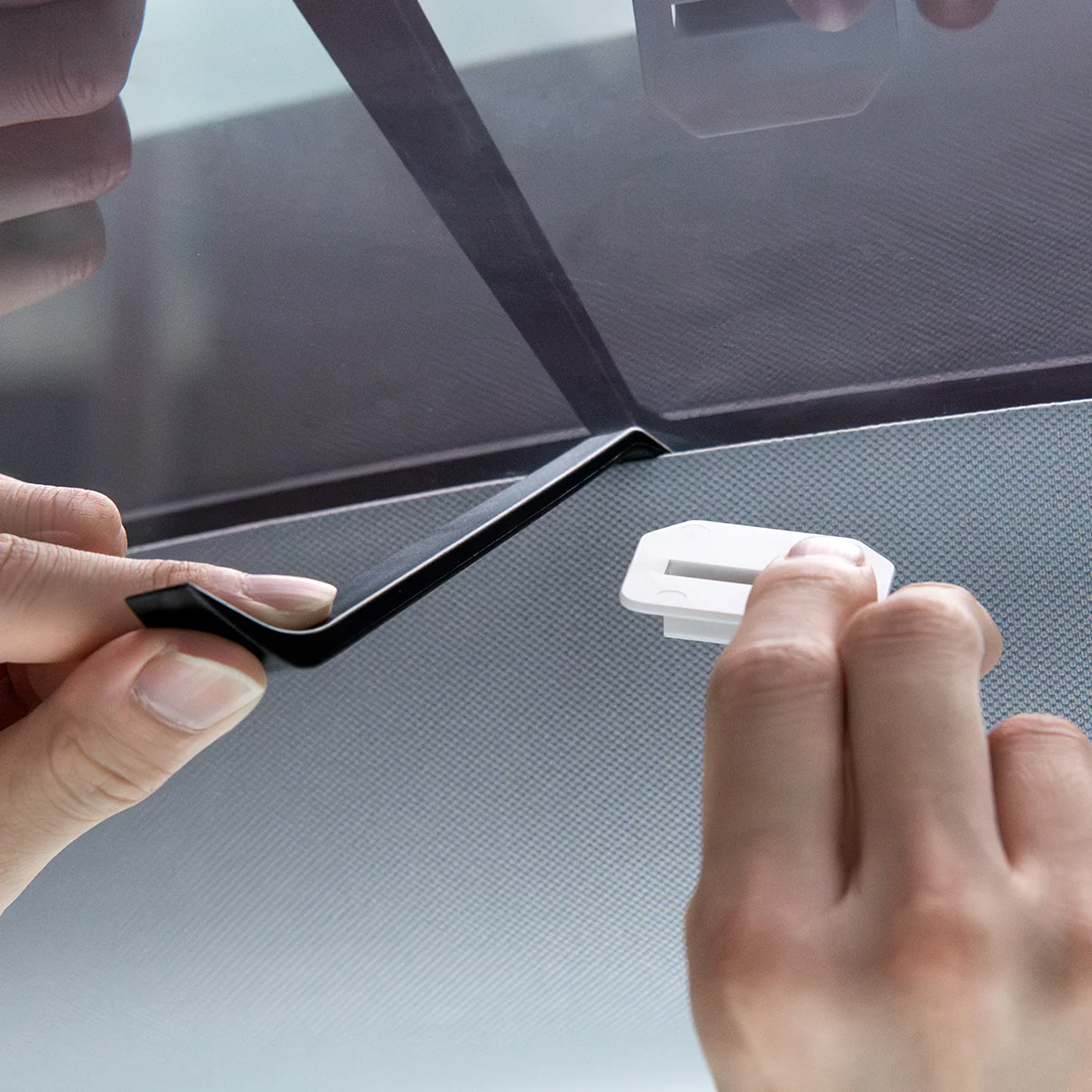 Tesla Series - CryoShade Sunroof 23 Tesla Series - CryoShade Sunroof