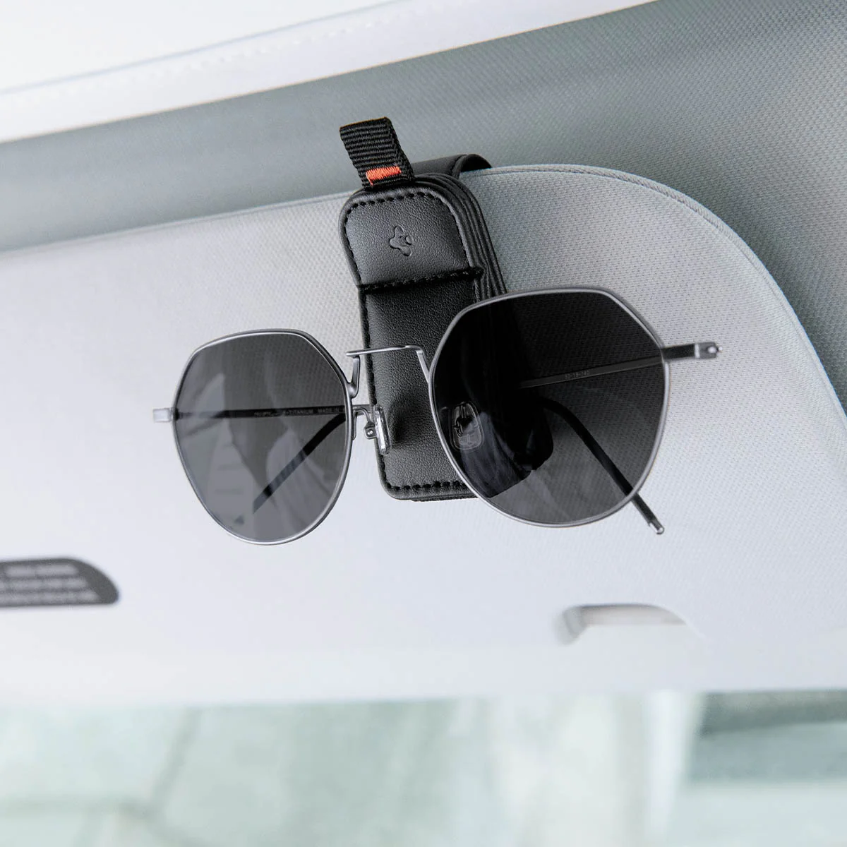 Visor Leather Sunglass Holder | SH101 9 Visor Leather Sunglass Holder | SH101